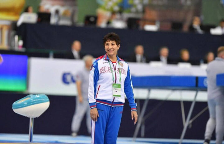 Тренер по прыжкам на батуте Раиса Беликова