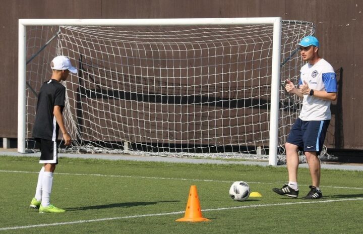 Экс-футболист Евгений Серенков
