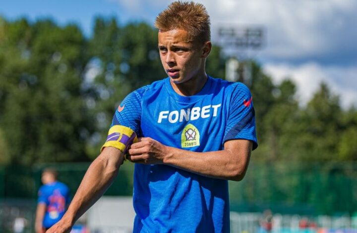 Даниил Крапивников