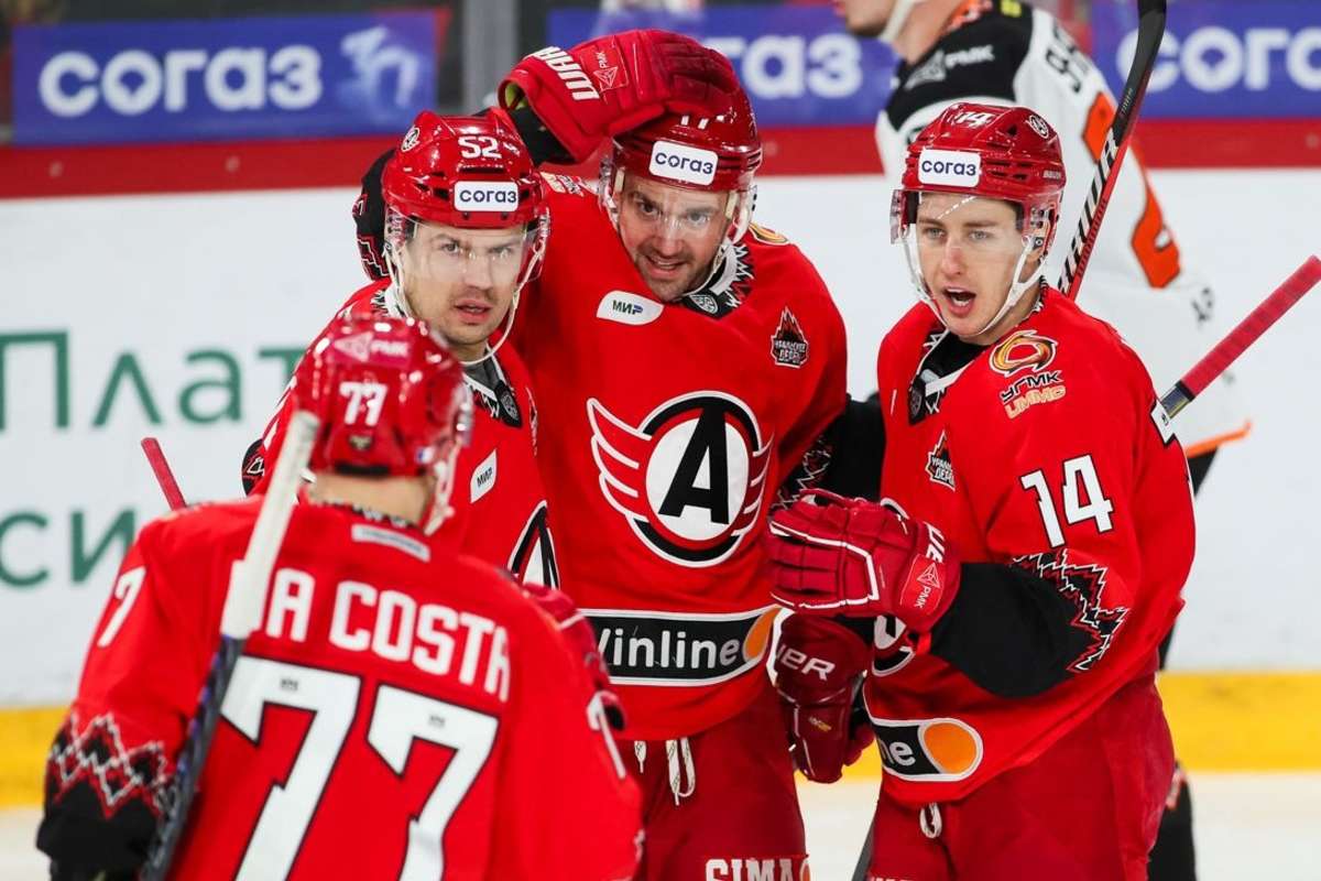 Автомобилист