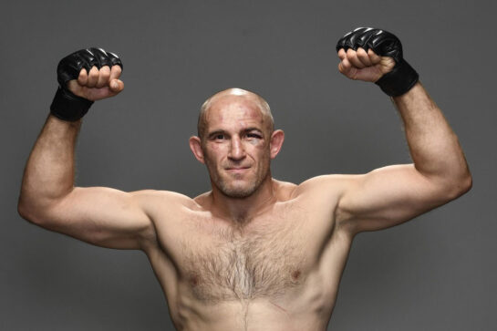 Интервью с российским профессиональным бойцом ММА и боксером Алексеем Олейником