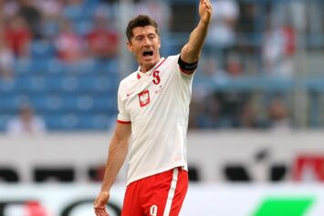 Левандовский вышел с травмой на тренировку перед игрой Польша — Нидерланды