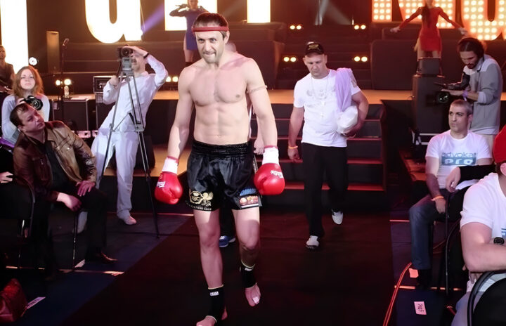 Кикбоксер Липовой