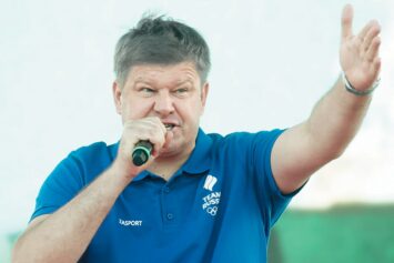 Губерниев назвал «позорниками» оргкомитет ОИ-2024 за отзыв лицензий у журналистов ТАСС