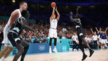 Тренер сборной Южного Судана по баскетболу назвал «пародией» судейство на ОИ-2024