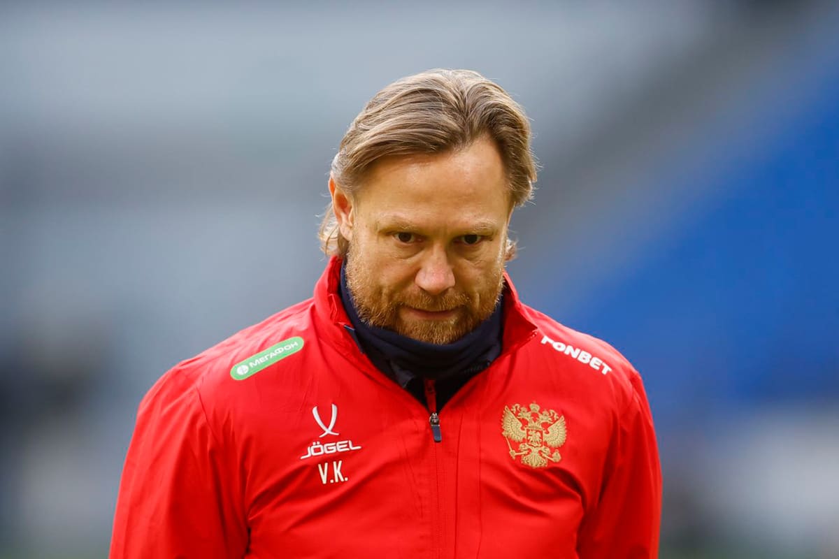 Валерий Карпин
