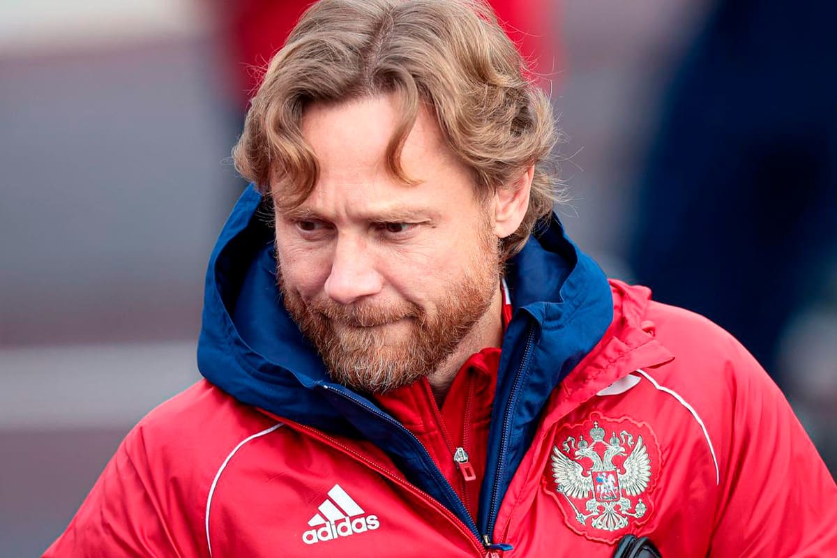 Валерий Карпин