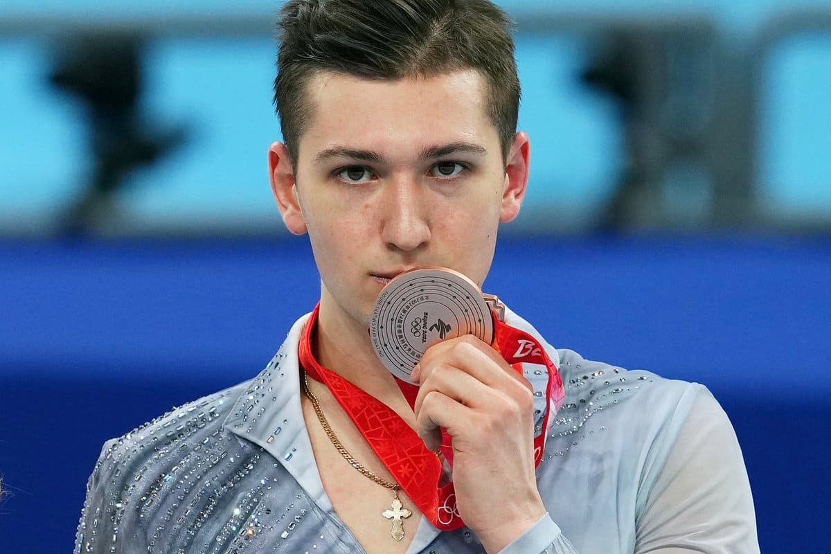 Фигурист Галлямов