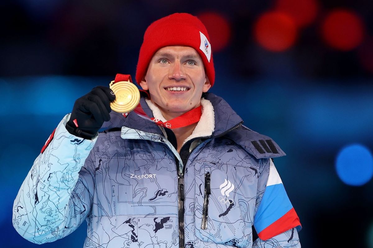 Александр Большунов