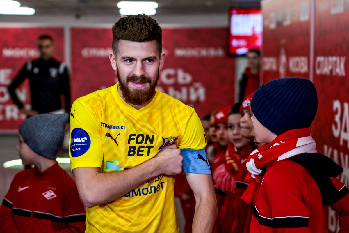 Данил Глебов