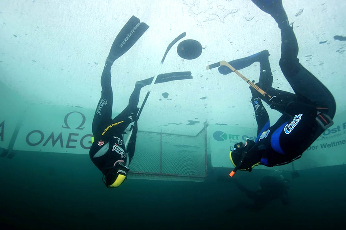 Игра под водой