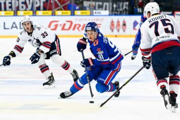 Забудьте про Мичкова — смотрите Демидова! Новая звезда нашего хоккея разносит КХЛ в 19 лет