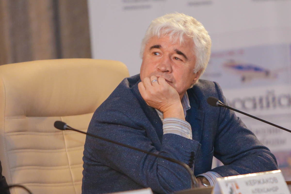 Евгений Ловчев