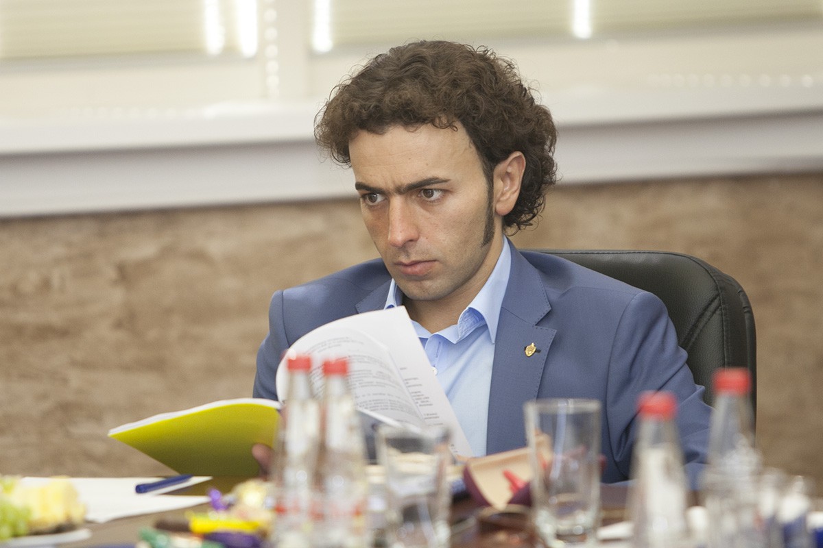 Роман Бабаев