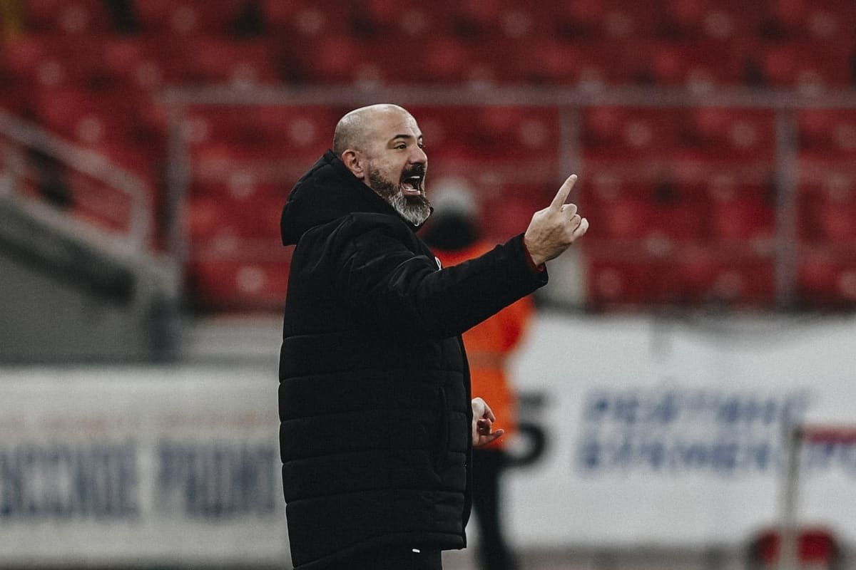 Деян Станкович