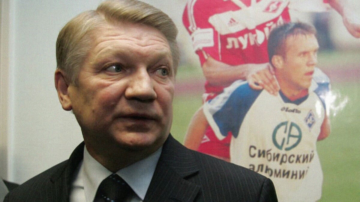 Юрий Заварзин