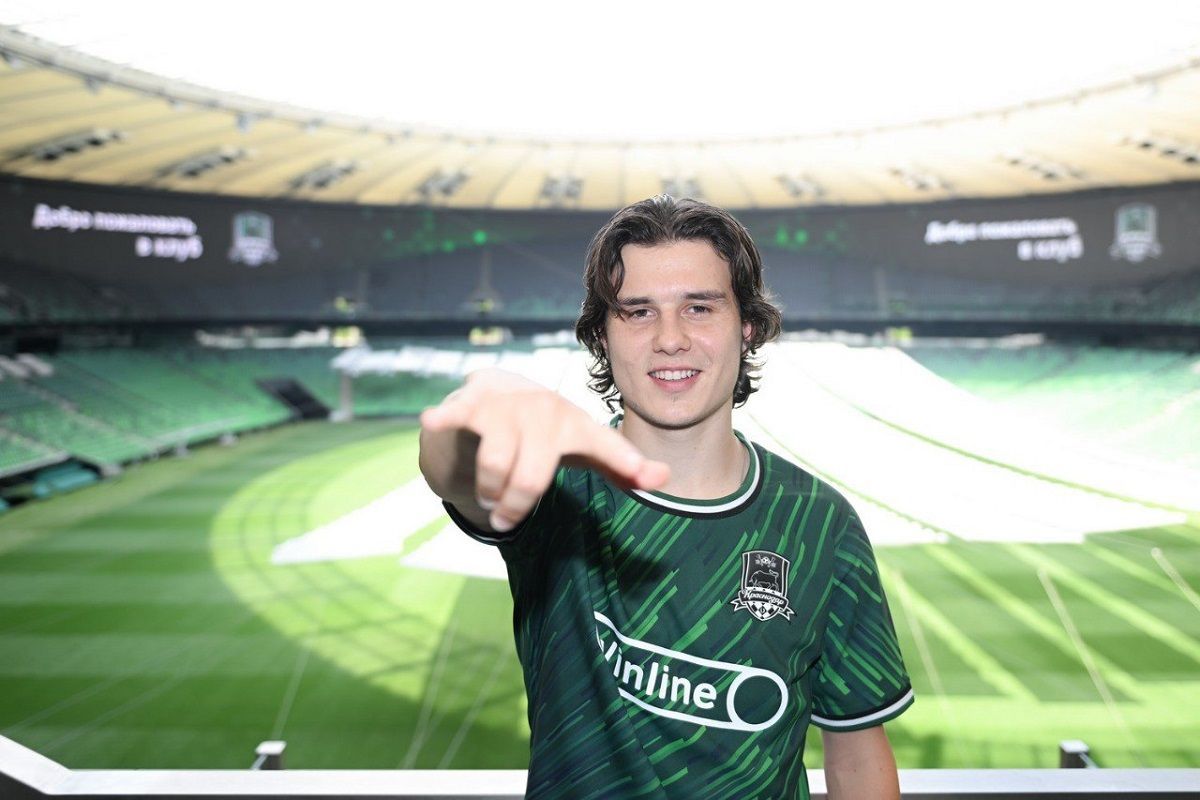 Данила Козлов