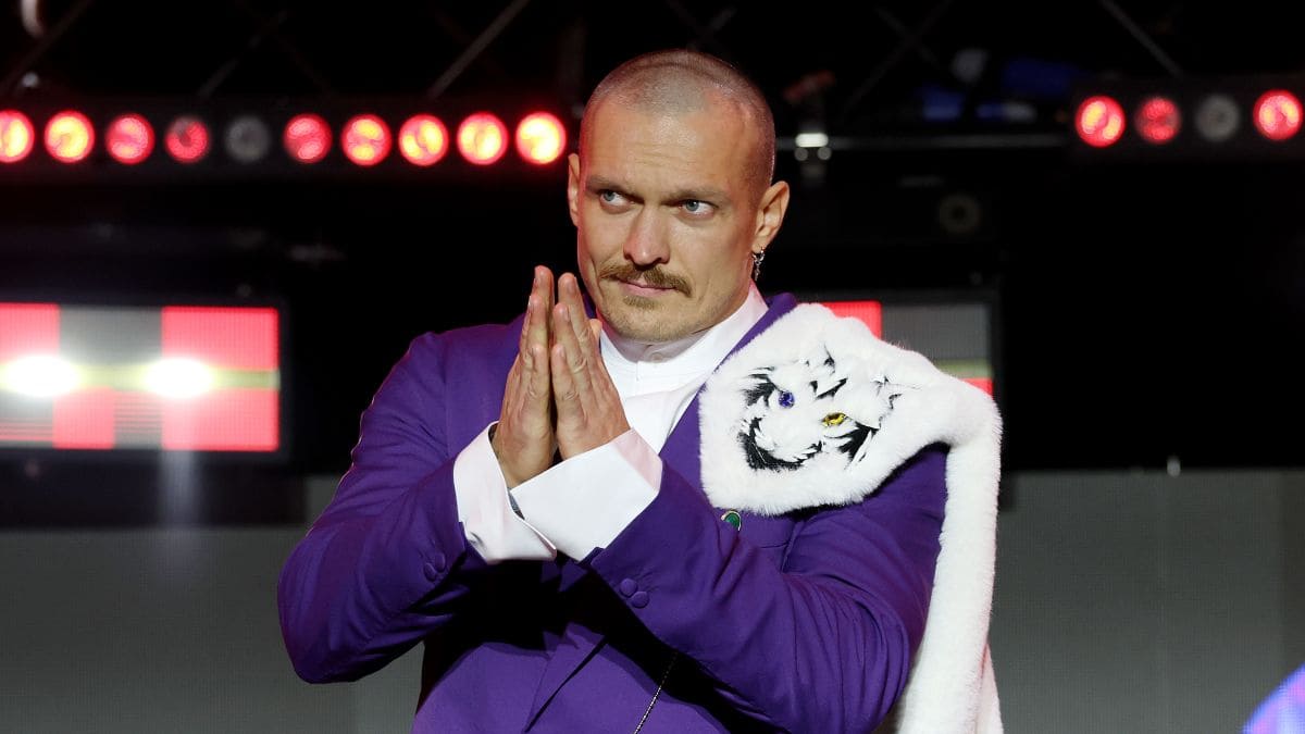 Александр Усик