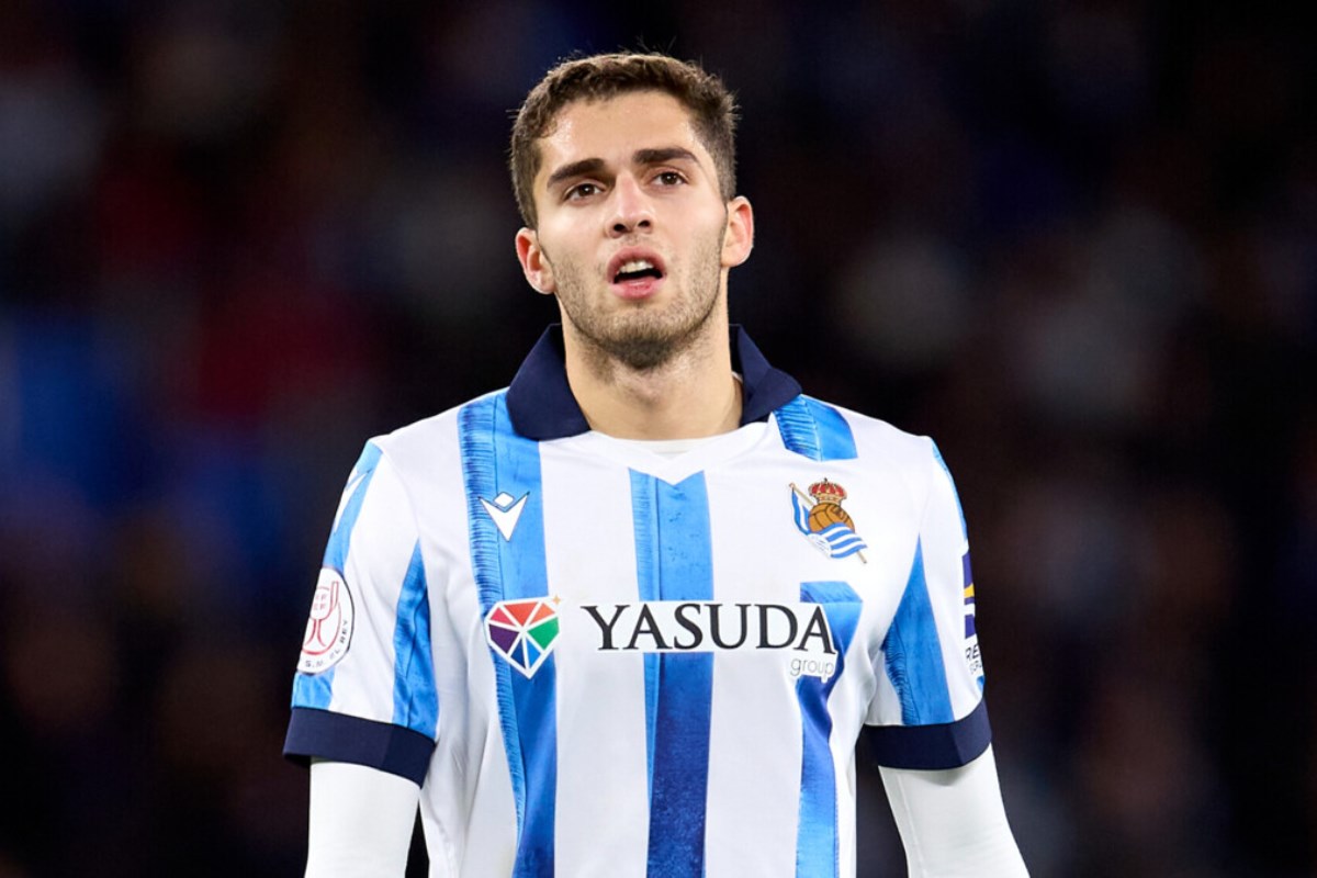 Арсен Захарян