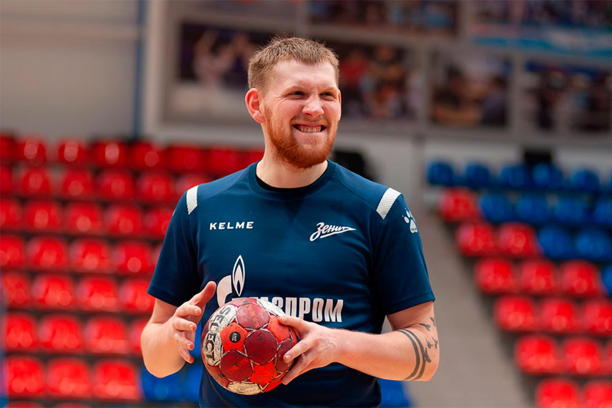 Евгений Никанович