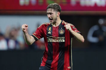 «Это круто»: Миранчук рассказал о том, как в «Атланте» приняли рекорд Овечкина