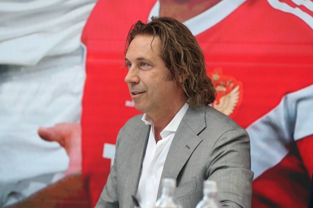 Александр Мостовой