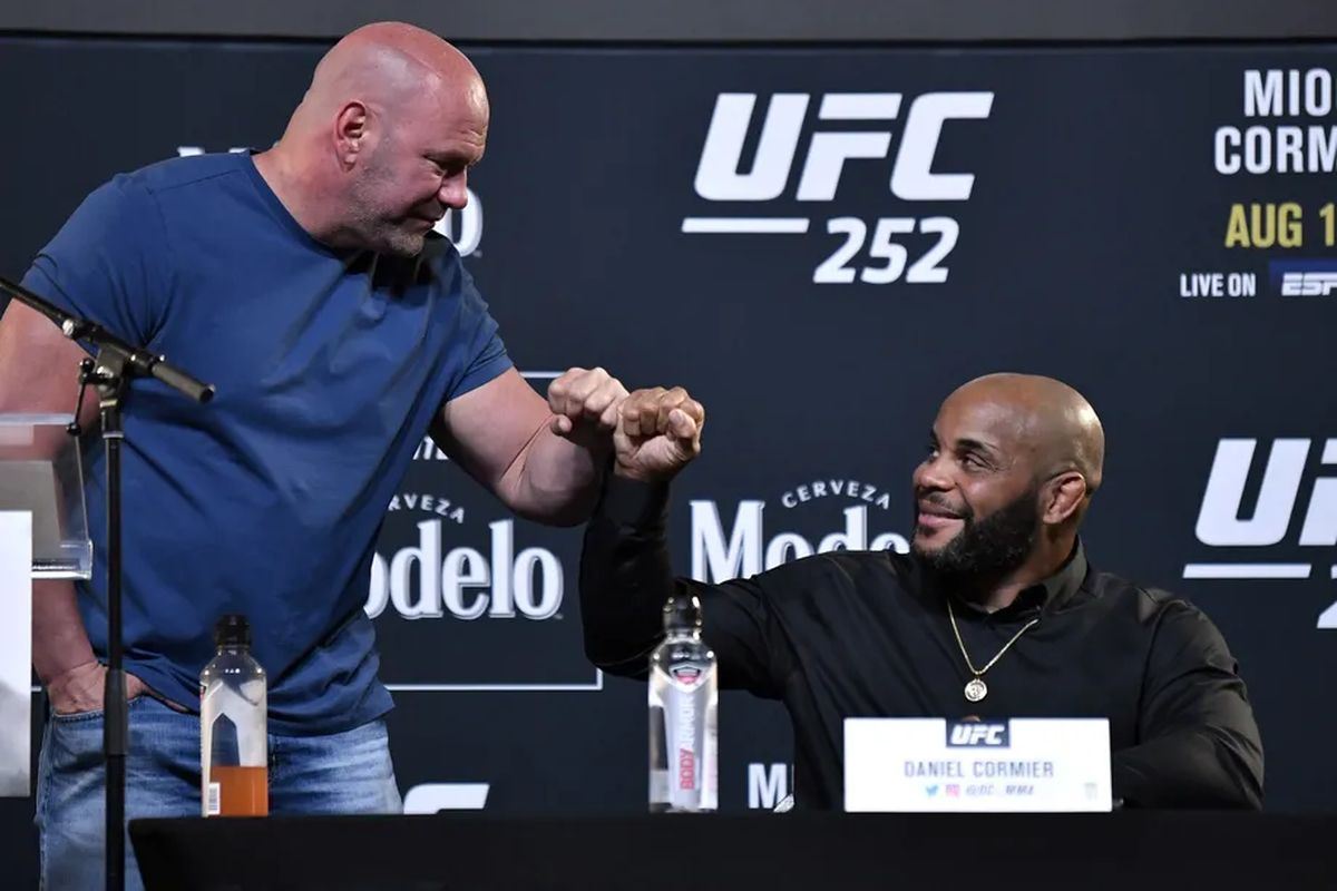 Уайт и Кормье