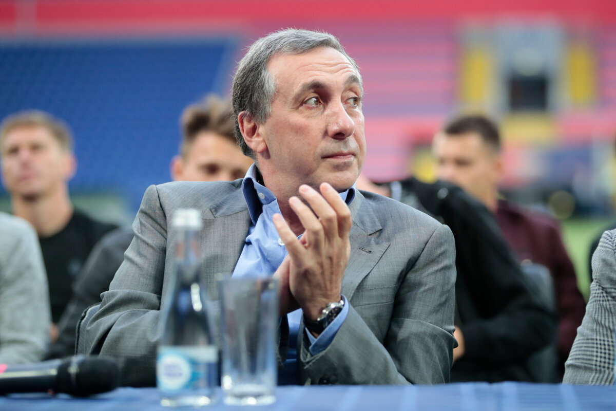 Евгений Гинер