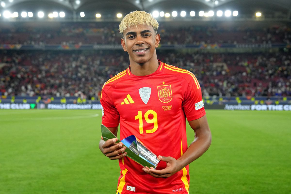 Ламин Ямаль