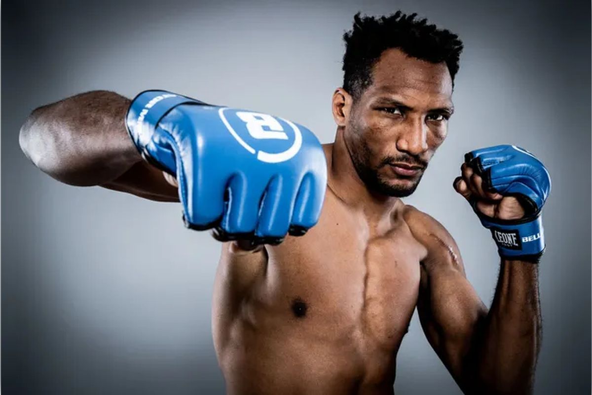 Мансур Барнауи