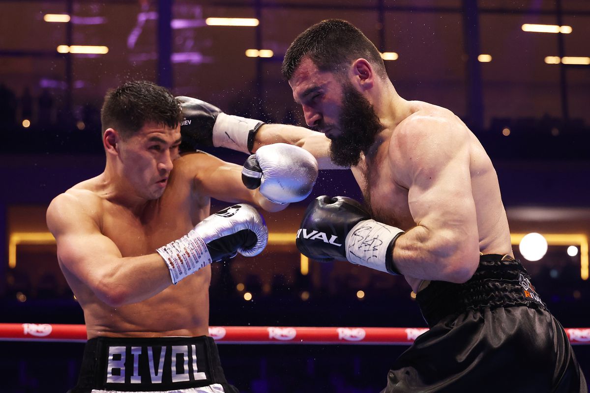 Бивол и Бетербиев