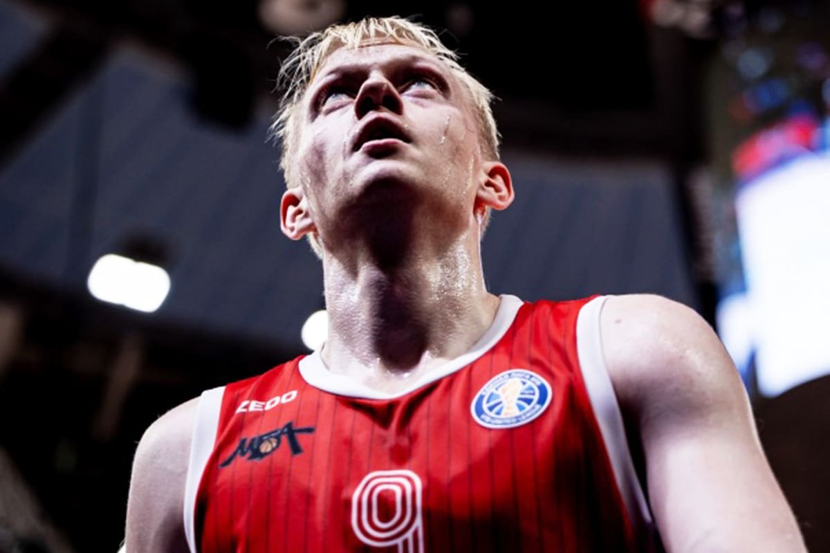 Дмитрий Губерниев прокомментировал задержание Даниила Касаткина