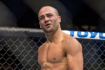 Экс-чемпион UFC назвал фаворита противостояния Дю Плесси — Чимаев