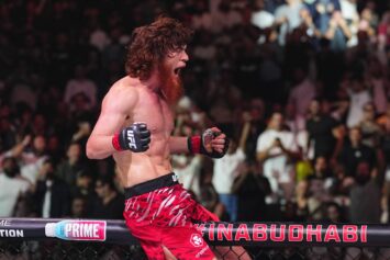 «Шара Буллет» и Баррьо удостоились награды UFC за лучший бой месяца