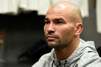 Артем Лобов и Зубайра Тухугов проведут поединок под эгидой PFL