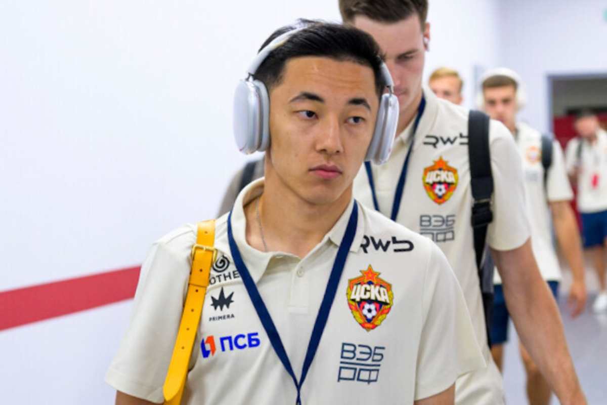 ЦСКА прокомментировал задержку трансфера Файзуллаева в Турцию