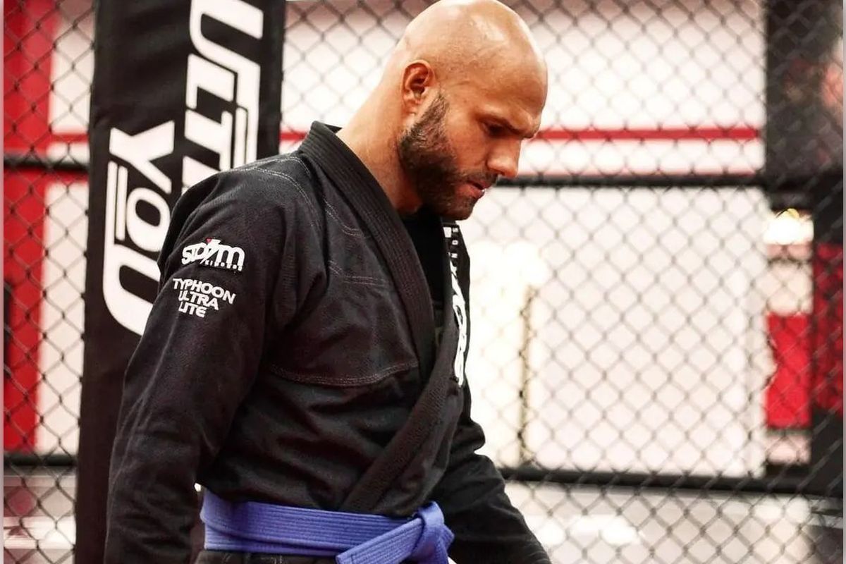 Анатолий Сульянов