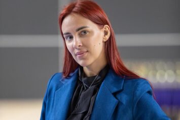 «Наша главная миссия — это всестороннее развитие воздушной гимнастики в России» — интервью с вице-президентом Национальной федерации воздушной гимнастики и пилонного спорта Татьяной Надейкиной