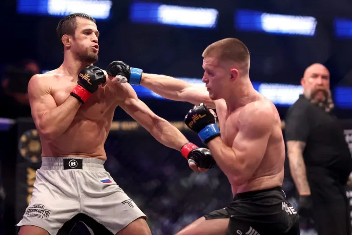 Нурмагомедов и Хьюз