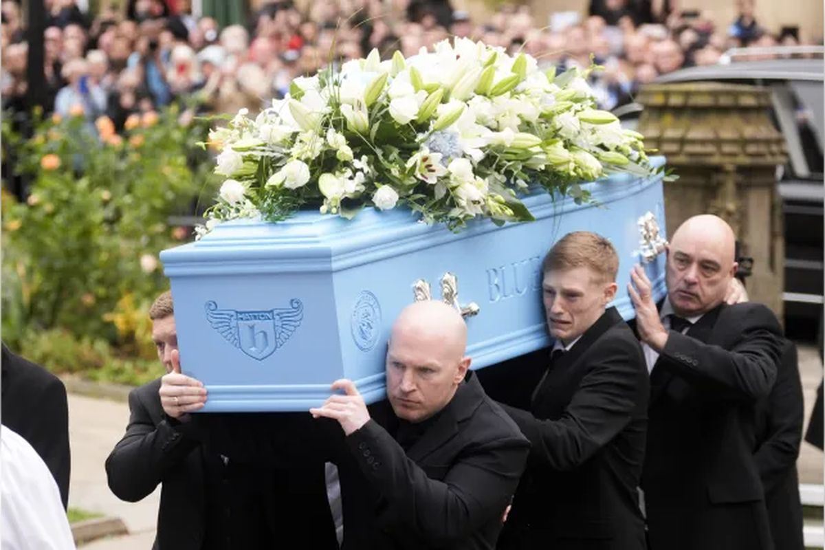 Похороны Хаттона