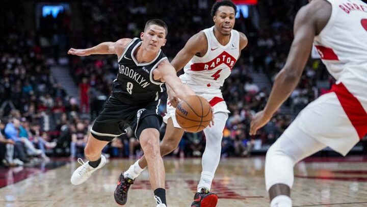 Демин против Торонто