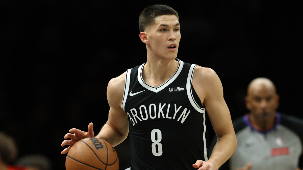 Демин набрал 4 очка в матче с «Хокс», но не спас «Бруклин» от пятого поражения подряд