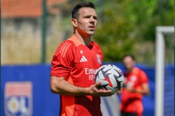 В «Лионе» раскритиковали судейство в матче с ПСЖ