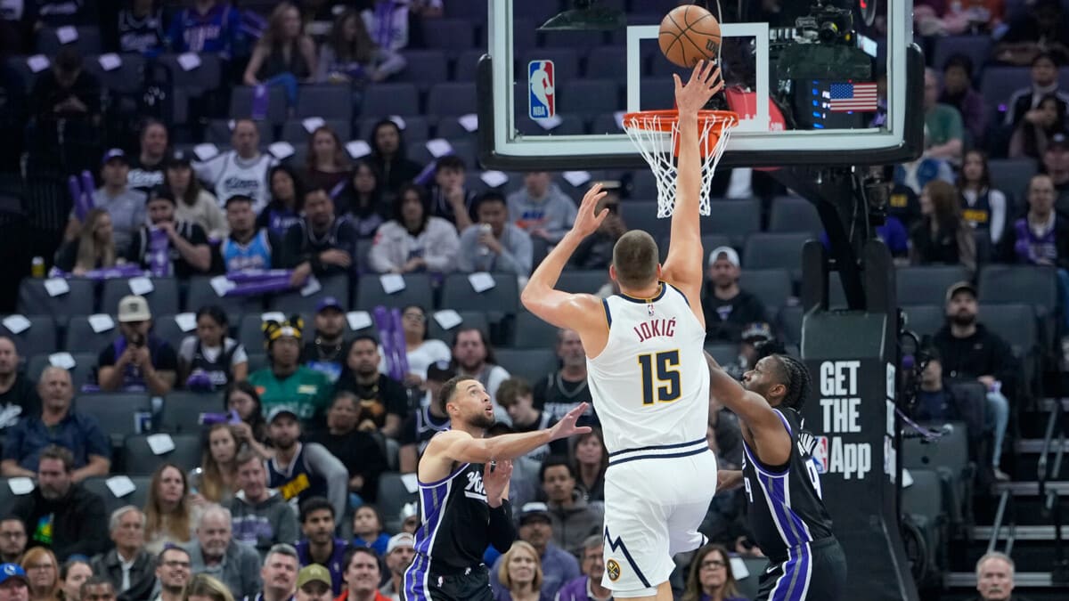 35 очков Йокича помогли «Денверу» обыграть «Сакраменто»