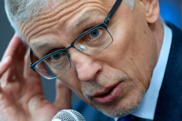 Москва и Питер разучились играть в хоккей? Такого еще не было: среди лидеров КХЛ — ни одного столичного клуба