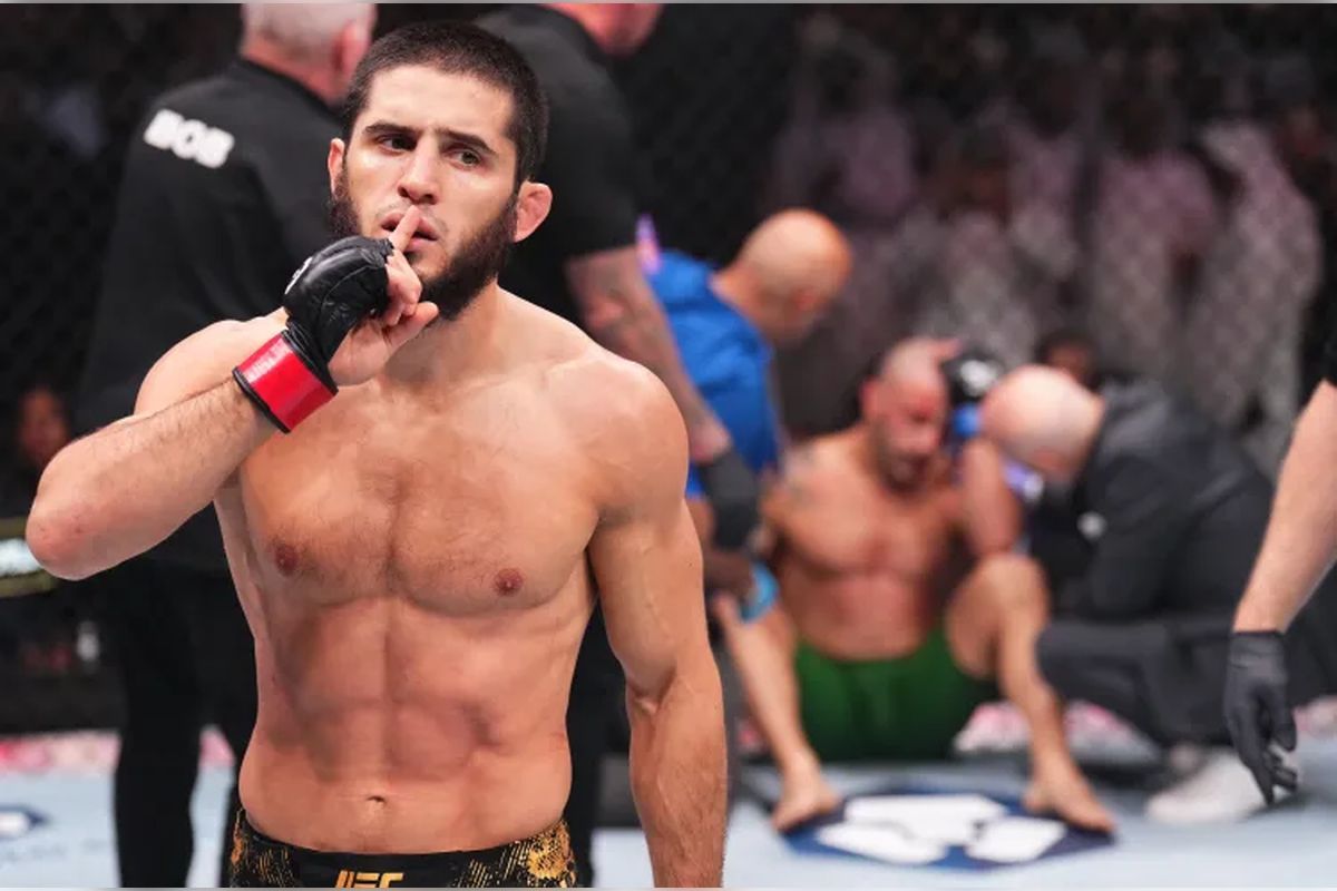 Ислам Махачев