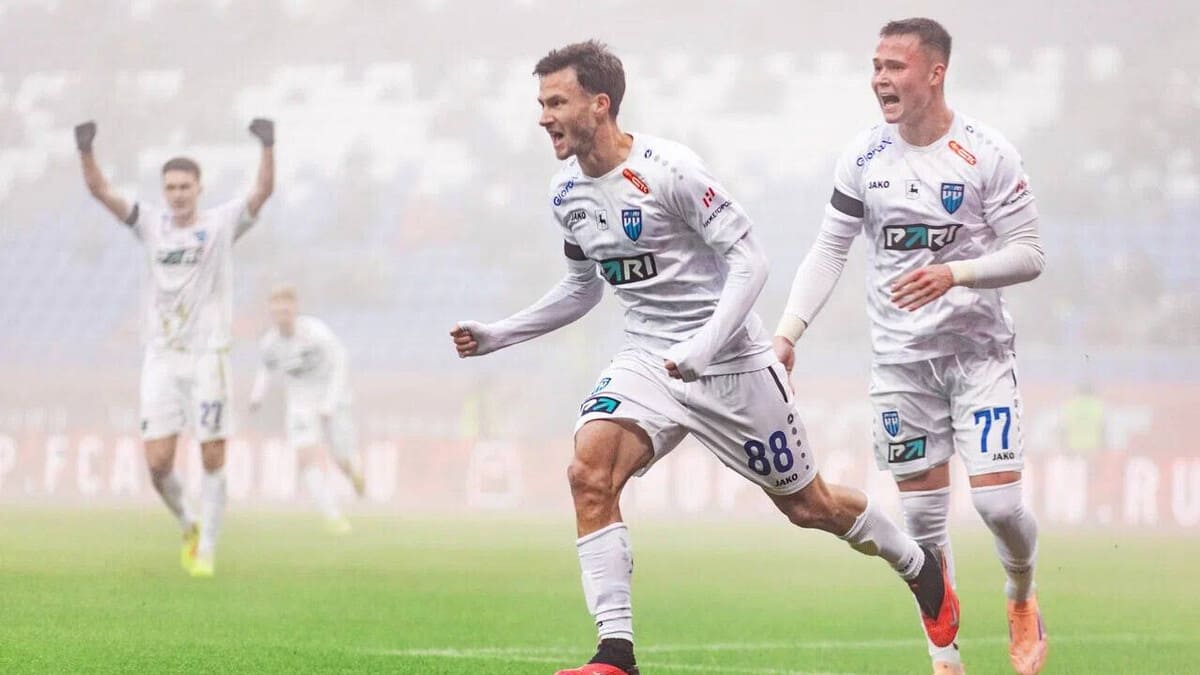 Полузащитник «Пари НН» Лесовой сравнил уровень чемпионатов России, Кипра и Израиля