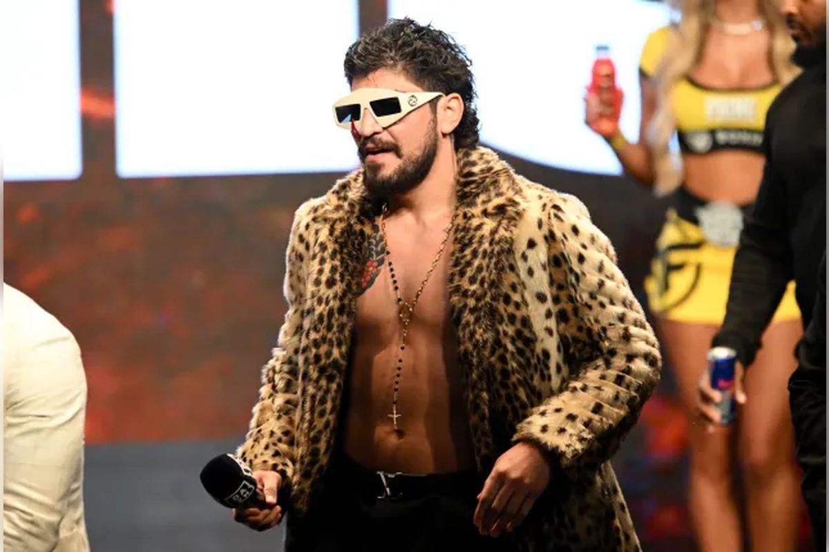 Диллон Дэнис