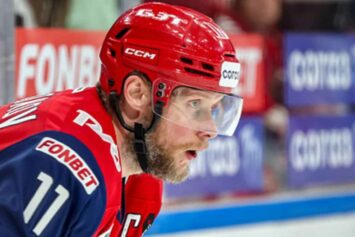 Олимпийский чемпион Сергей Андронов завершил карьеру хоккеиста