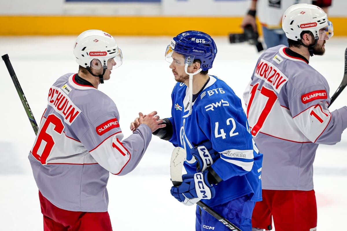 Букмекеры определили фаворита матча КХЛ «Динамо» Москва — «Спартак»